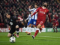 Икер Касильяс установил два  рекорда. 