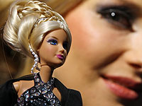 Американская китаянка превратила себя в 