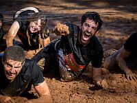 Грязные игры: гонка на выживание в Тель-Авиве. Фоторепортаж