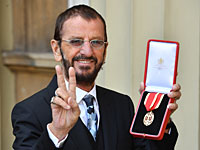 Барабанщик Тhe Beatles Ринго Старр удостоен звания рыцаря