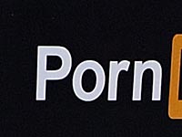 Британские мотогонщики будут рекламировать Pornhub