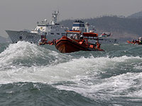 Авария у берегов Южной Кореи: пассажирский паром налетел на прибрежные рифы