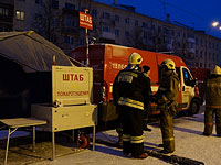 Рухнула крыша сгоревшего ТЦ в Кемерове