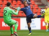 Украинцы обыграли сборную Японии. Необычный товарищеский матч: три красных карточки и пенальти