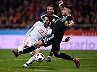 В Мадриде испанцы уничтожили сборную Аргентины. Месси не играл