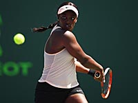 Слоун Стивенс победила Викторию Азаренко и стала первой финалистской турнира в Майами