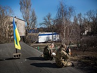 В Донбассе вступил в силу режим прекращения огня
