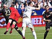 Великолепный дебют Ибрагимовича: гол-красавец, победный гол.