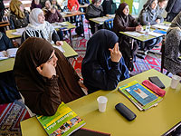 Австрия обдумывает введение запрета на хиджаб в детсадах и школах 