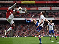 Два пенальти за 14 минут.