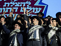 Религиозные уклонисты вернулись домой из армейской тюрьмы на 12 лимузинах