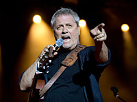 Шломо Арци зажжет один из факелов на церемонии по случаю 70-летия Израиля