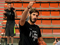 Омри Каспи отчислен из 