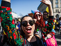 Roma Biennale: первый цыганский фестиваль в центре Берлина. Фоторепортаж 
