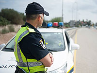 Полицейские задержали автобус с правыми активистами, направлявшимися в Умм эль-Фахм