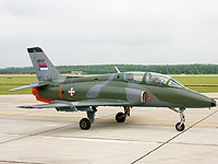 В Сербии разбился военный самолет