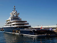 Развод российского олигарха: дубайский суд определит судьбу бывшей яхты Абрамовича