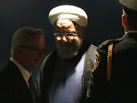 В день визита Роухани в Бразилиа на здании парламента высветили надпись 