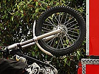 Умер 18-летний мотогонщик, чемпион Латвии по мототриалу