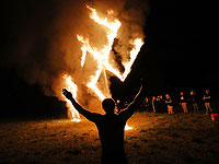 К дню рождения Гитлера: марш неонацистов в Дрекетауне. Фоторепортаж 
