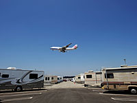 
Труп самоубийцы провел на парковке аэропорта Канзас-Сити восемь месяцев