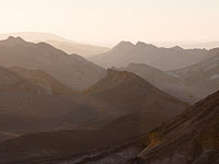 Из-за опасности наводнений прекращены поиски водителя, пропавшего в Араве