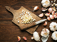 Употребление чеснока может снизить риск развития некоторых видов рака