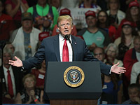 Трамп надеется заключить 