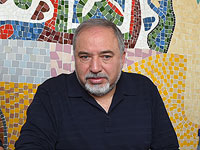 Либерман призвал Асада вышвырнуть иранцев из Сирии