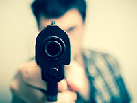 Житель Техаса расстрелял троих детей и бойфренда экс-супруги – у нее на глазах

