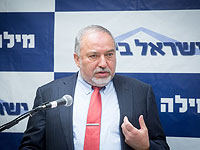 В связи с обстрелами из Газы Либерман не даст завтра показания по делу Годовского
