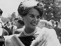 Юнис Гейсон в 1960-м году