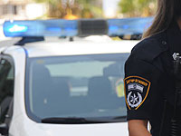 В Тель-Авиве автомобиль совершил наезд на людей, стоявших на остановке