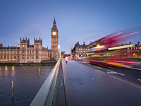 Американский посол в Лондоне подтвердил: Трамп встретится с английской королевой