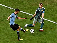 Уругвайцы лидируют. Саудовцы преподносят сюрприз