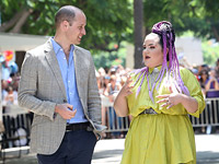 Принц Уильям встретился с Нетой Барзилай на бульваре Ротшильда в Тель-Авиве