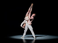 Shoot the Moon: нидерландский балет в Лондоне. Фоторепортаж