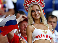 Самые сексуальные болельщицы ЧМ 2018. Фотогалерея 