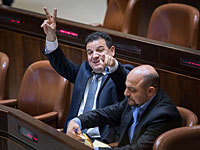 Комиссия по этике удалила Аймана Уду на неделю с заседаний Кнессета