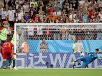 Криштиану Роналду помог англичанам снять 