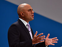 Глава МВД Великобритании: Россия должна объяснить очередное отравление