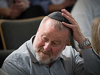 Мандельблит поддерживает требование однополых пар о признании их приемными родителями