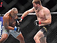 Даниэль Кормье нокаутировал Стипе Миочича, потолкался с громадиной Леснаром и стал чемпионом UFC