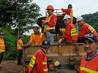 СМИ: из пещеры в Таиланде вытащили пятого ребенка