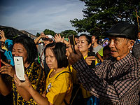 The Guardian: из затопленной пещеры в Таиланде вытащили шестого ребенка