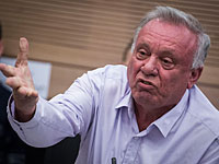 Скандал в 