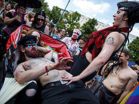 Christopher Street Day: юбилейный парад в Берлине. Фоторепортаж