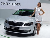 Седан и универсал Skoda Octavia получили новый двигатель