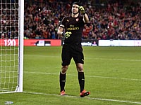 Ирония судьбы: Петер Чех отразил пенальти в матче против 