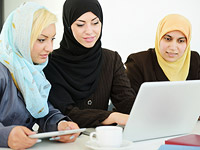 На первом в истории Саудовской Аравии хакатоне победила женская команда